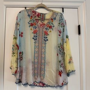 Johnny Was Embroidered Floral Mixed-Color V-Neck Women's Blouse
